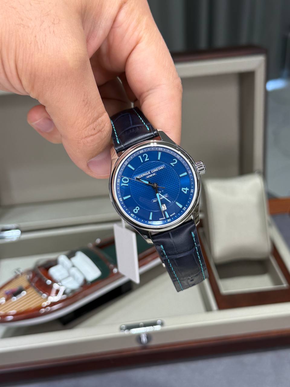 Frederique Constant Runabout