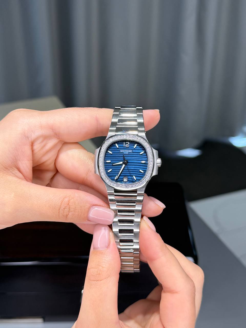 Patek Philippe (женская модель)
