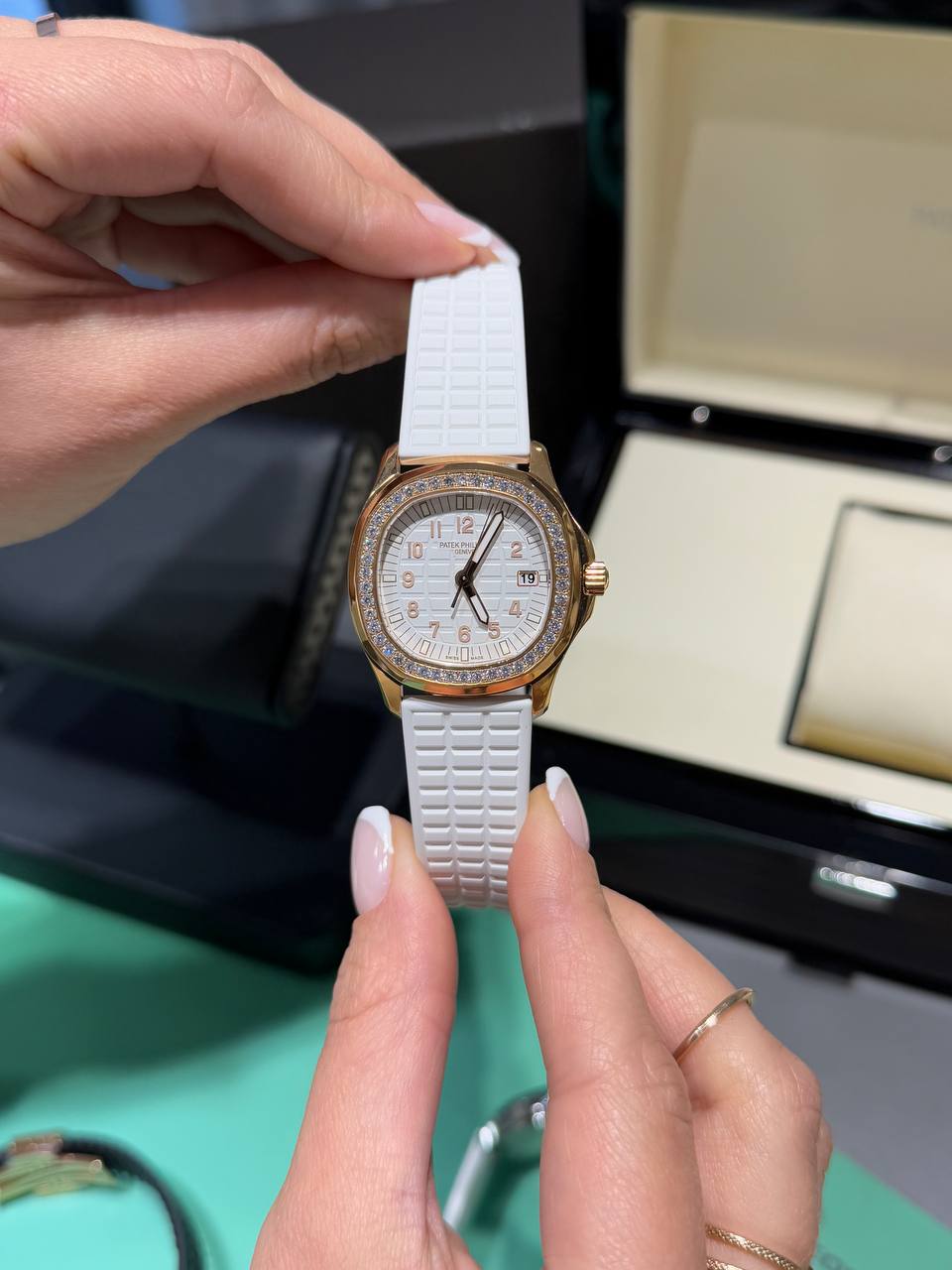Patek Philippe Aquanaut (женская модель)
