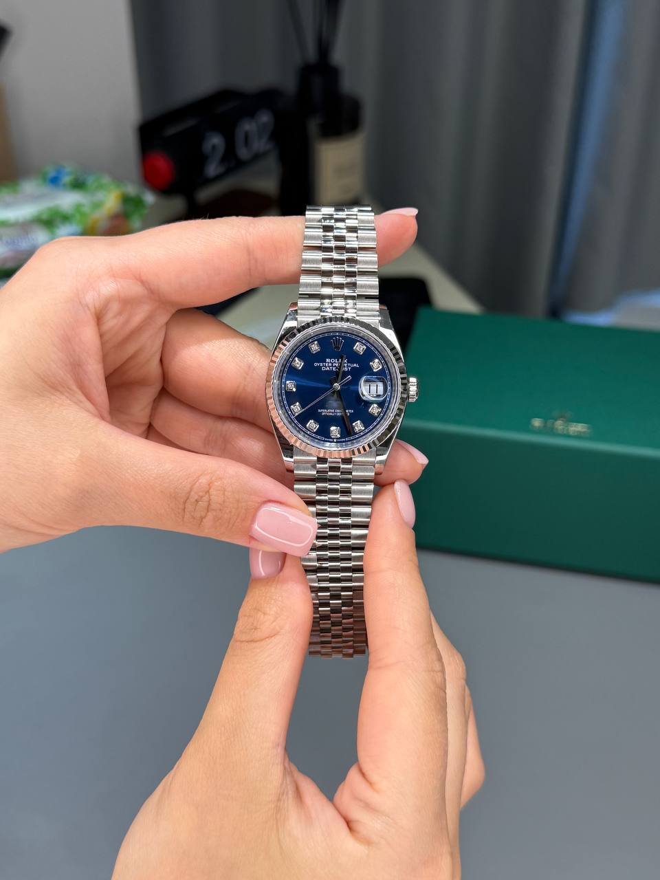 Rolex Datejust (женская модель)