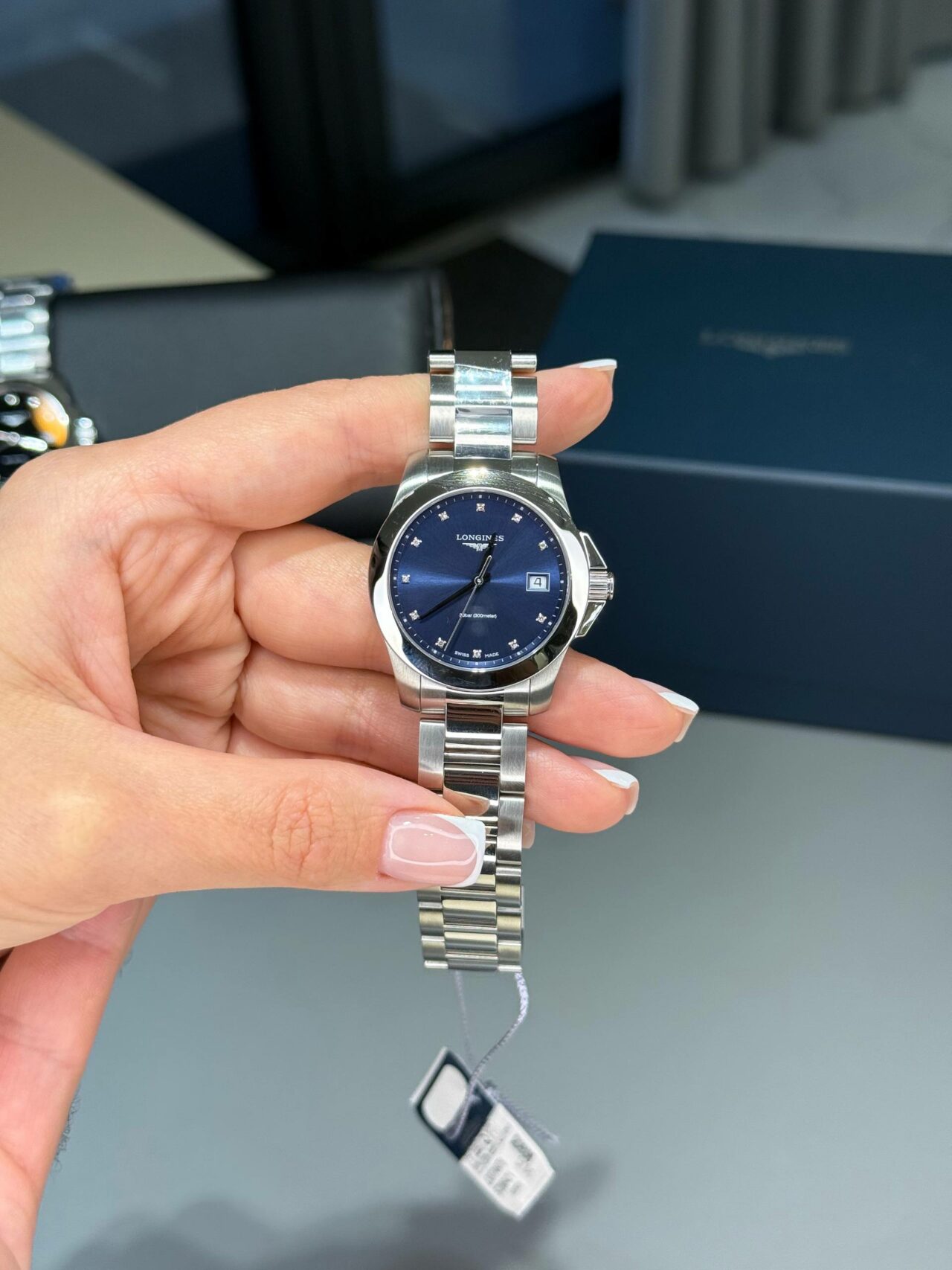 Longines Conquest (женская модель)