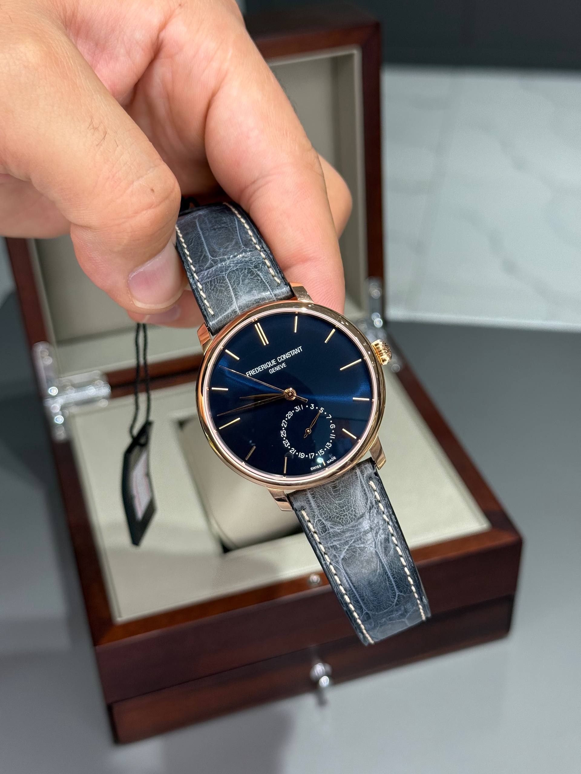 Frederique Constant Slimline Manufacture