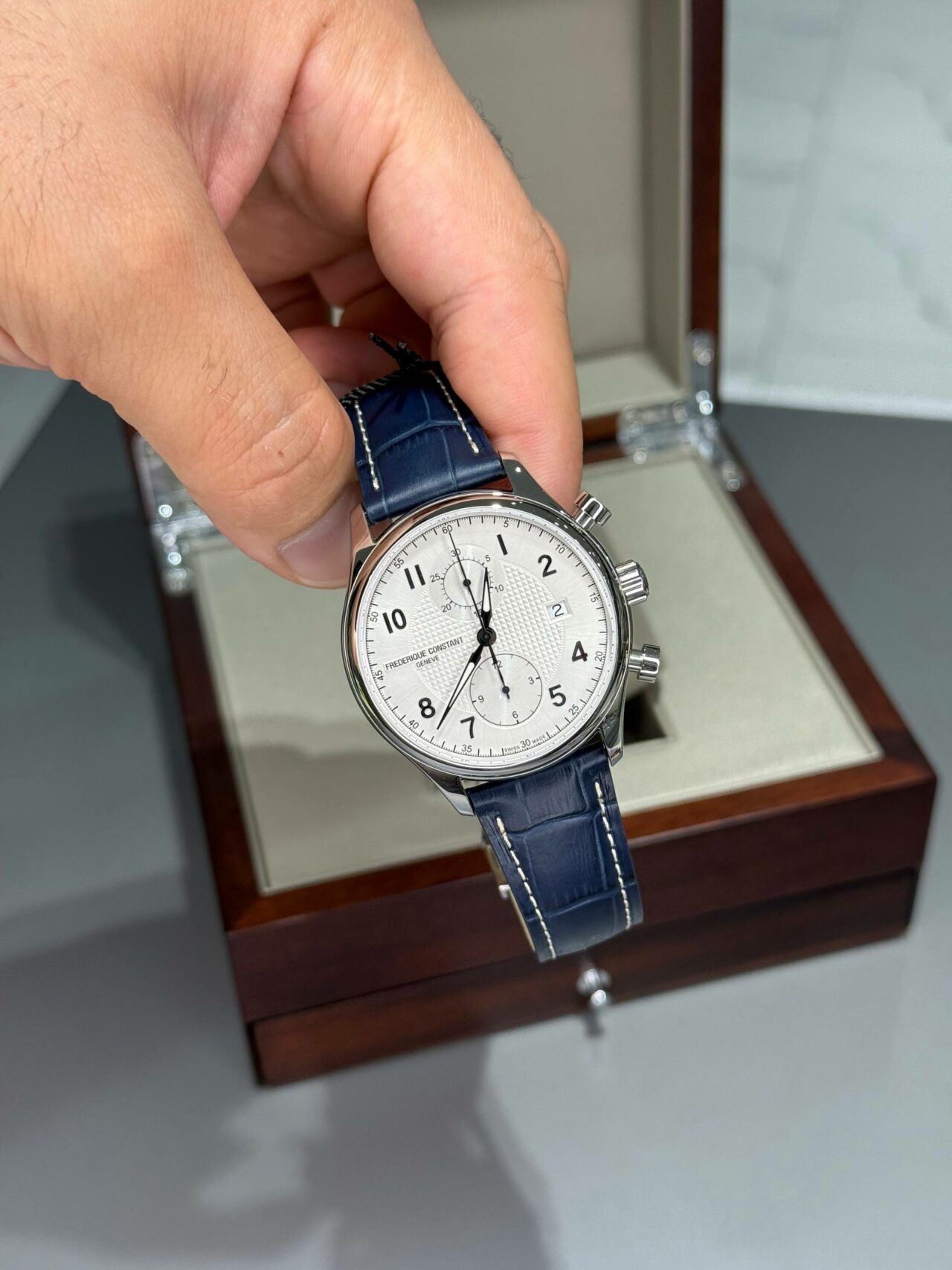 Frederique Constant Limited Edition 2888/1610