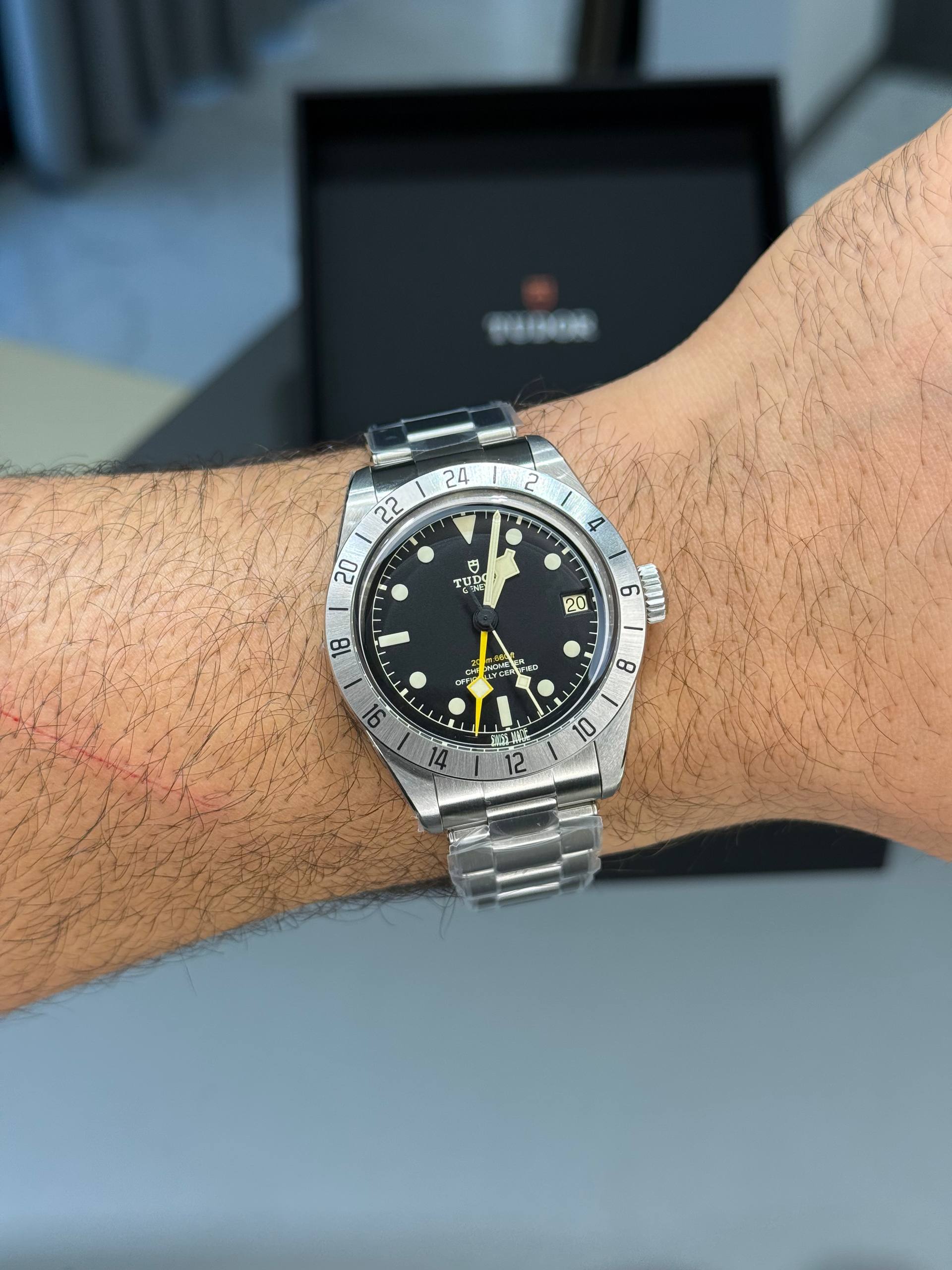 Tudor Black Bay Pro Chronometer GMT — изображение 2