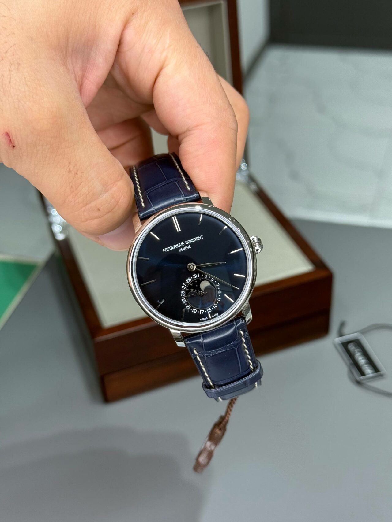 Frederique Constant Slimline Moon Phase Manufacture