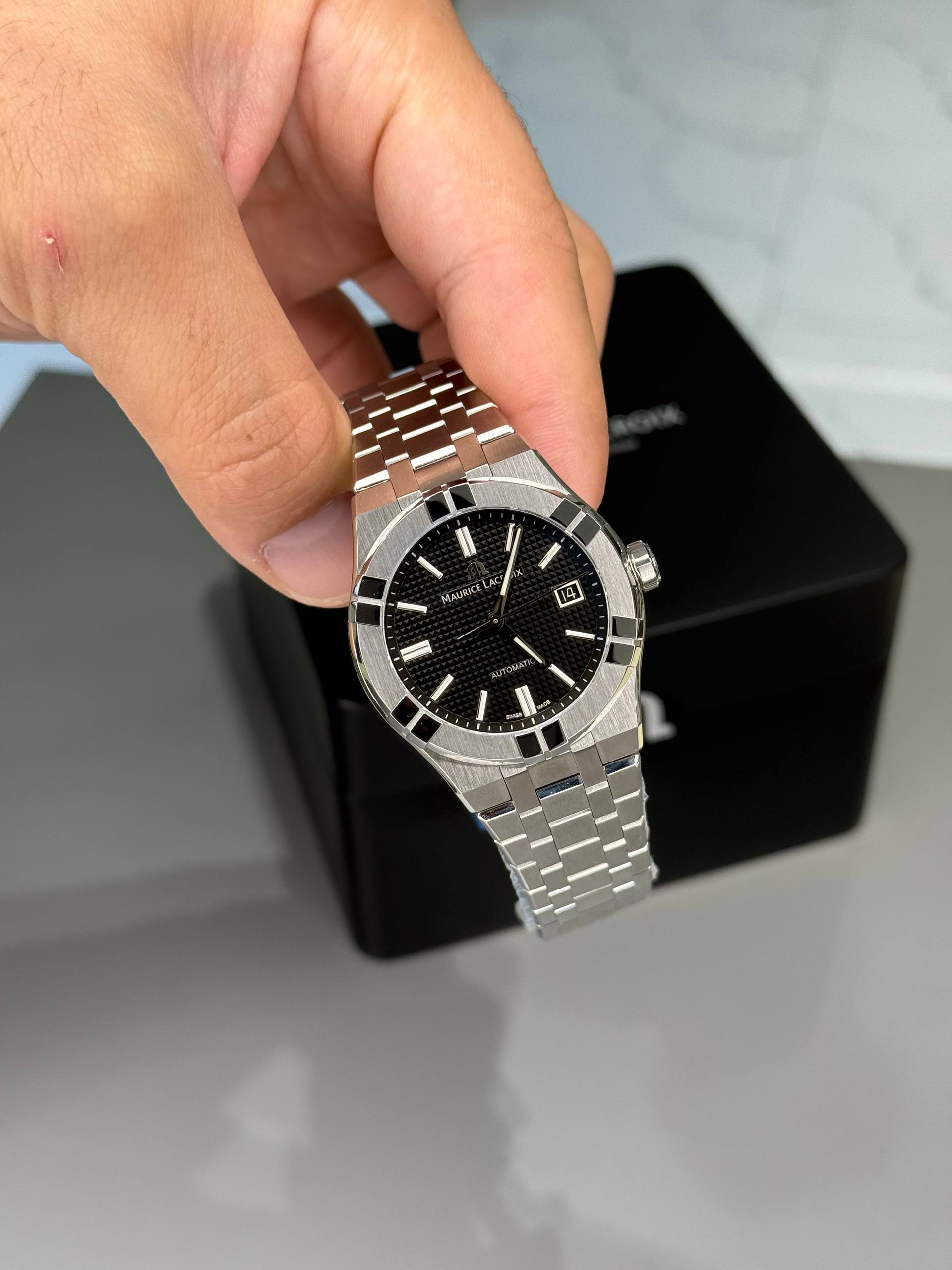 Maurice Lacroix Aikon