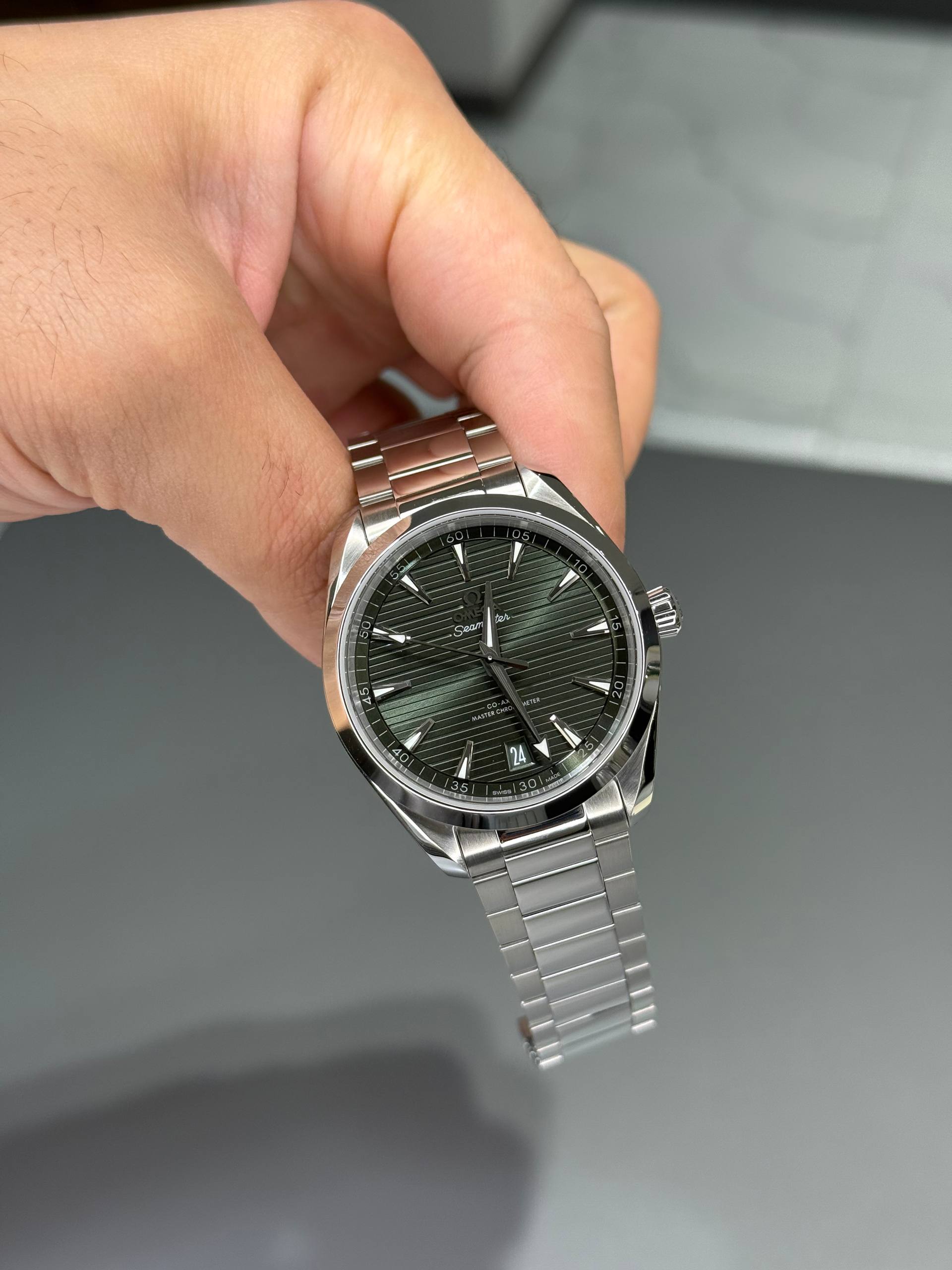 Omega Aquaterra