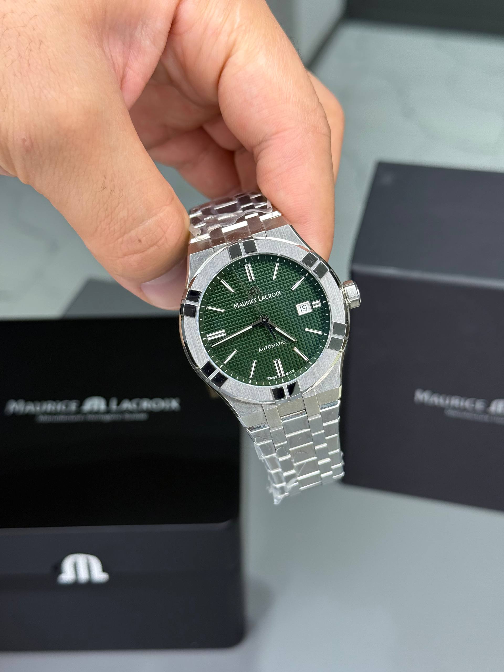 Maurice Lacroix Aikon