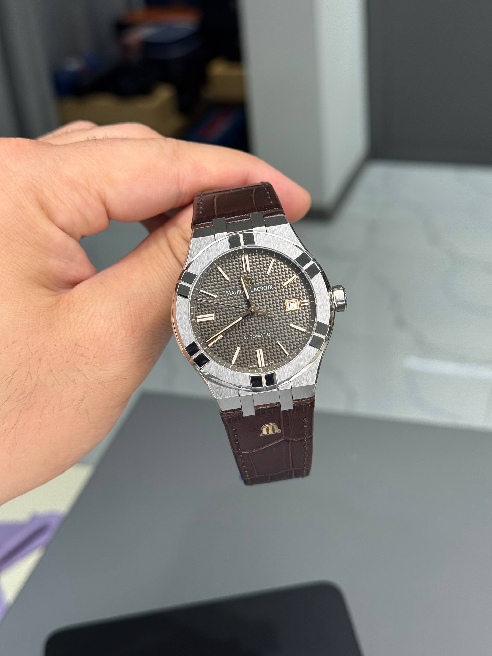 Maurice Lacroix Aikon