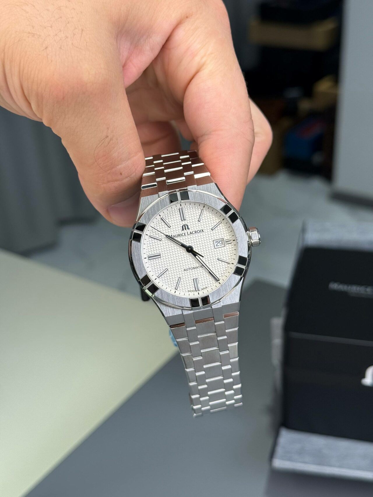 Maurice Lacroix Aikon