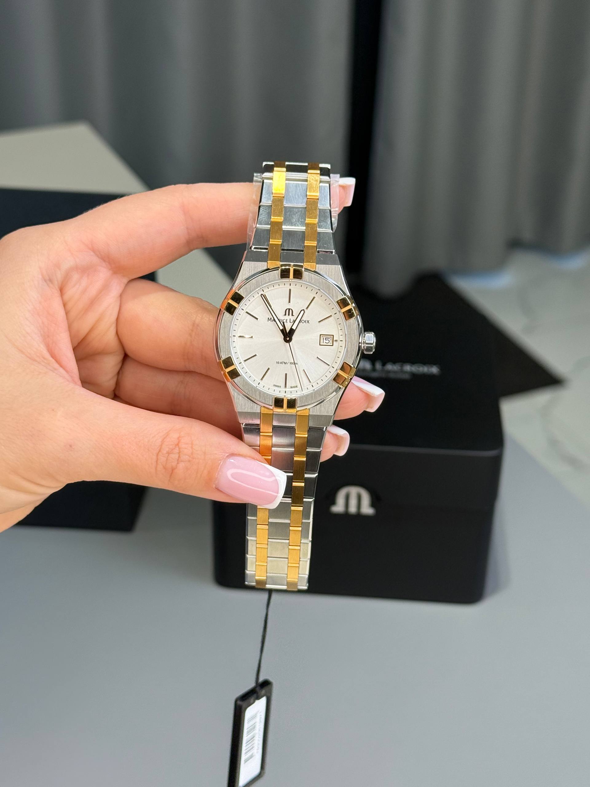 Maurice Lacroix Aikon