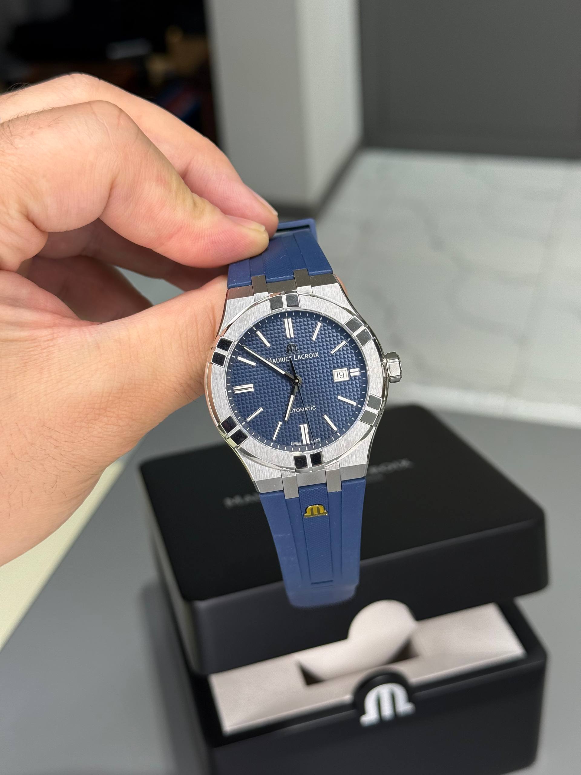 Maurice Lacroix Aikon