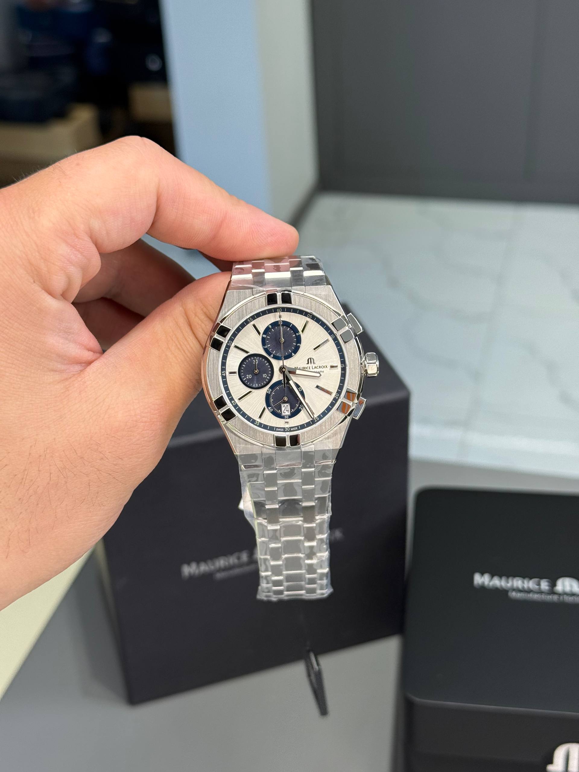 Maurice Lacroix Aikon Chronograph