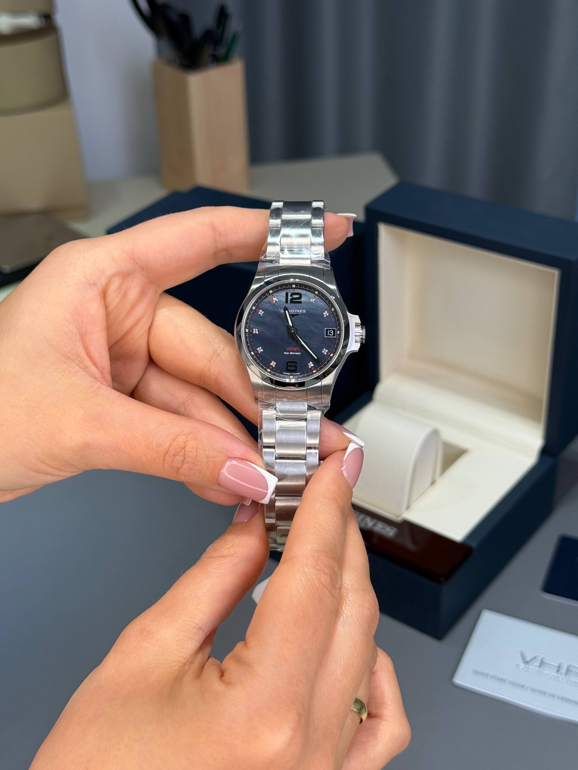 Longines Conquest V.H.P (женская модель)