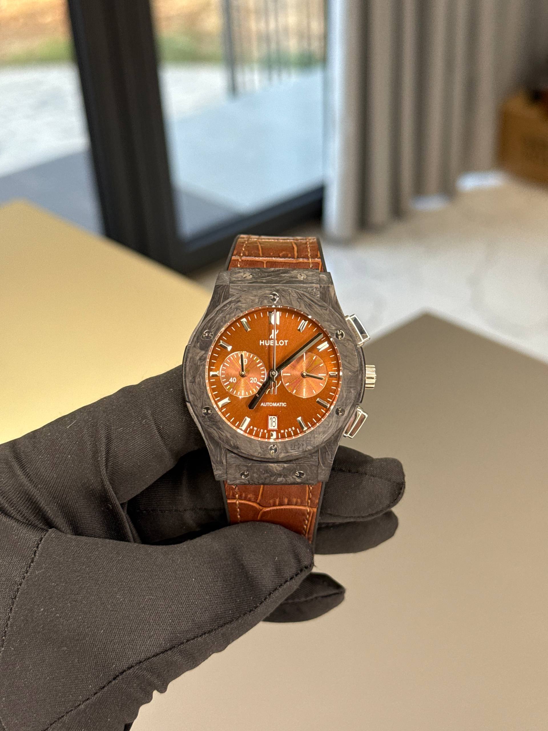 Hublot Chronograph Quartz Carbon