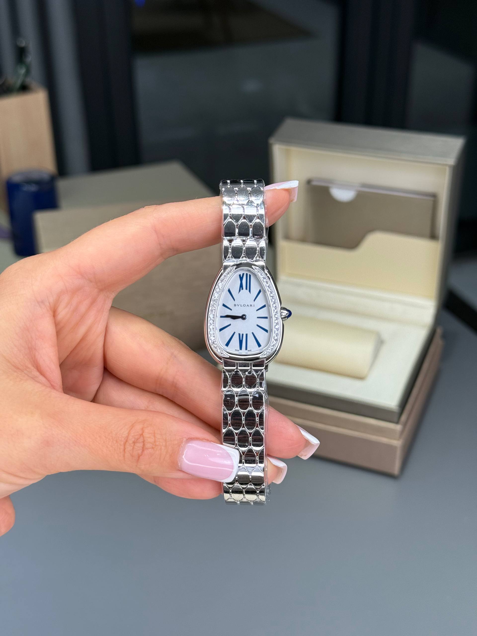 Bvlgari Serpenti Seduttori (женская модель) — изображение 2