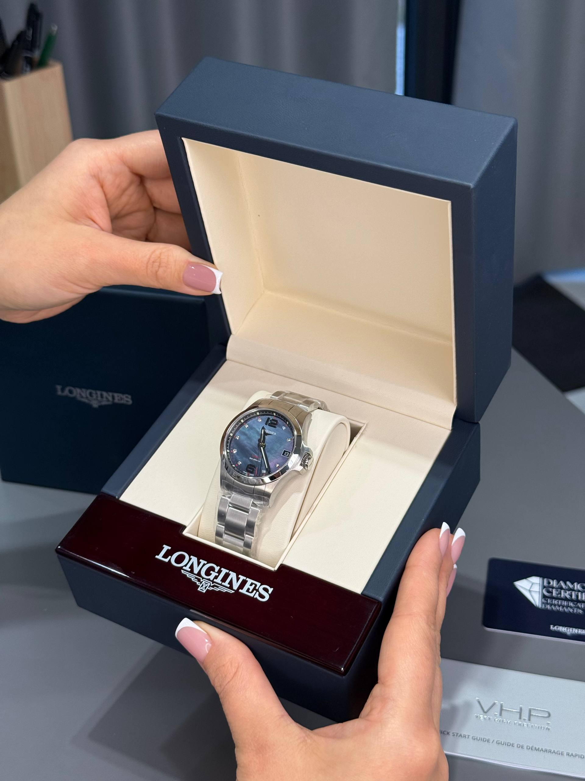 Longines Conquest V.H.P (женская модель) — изображение 2