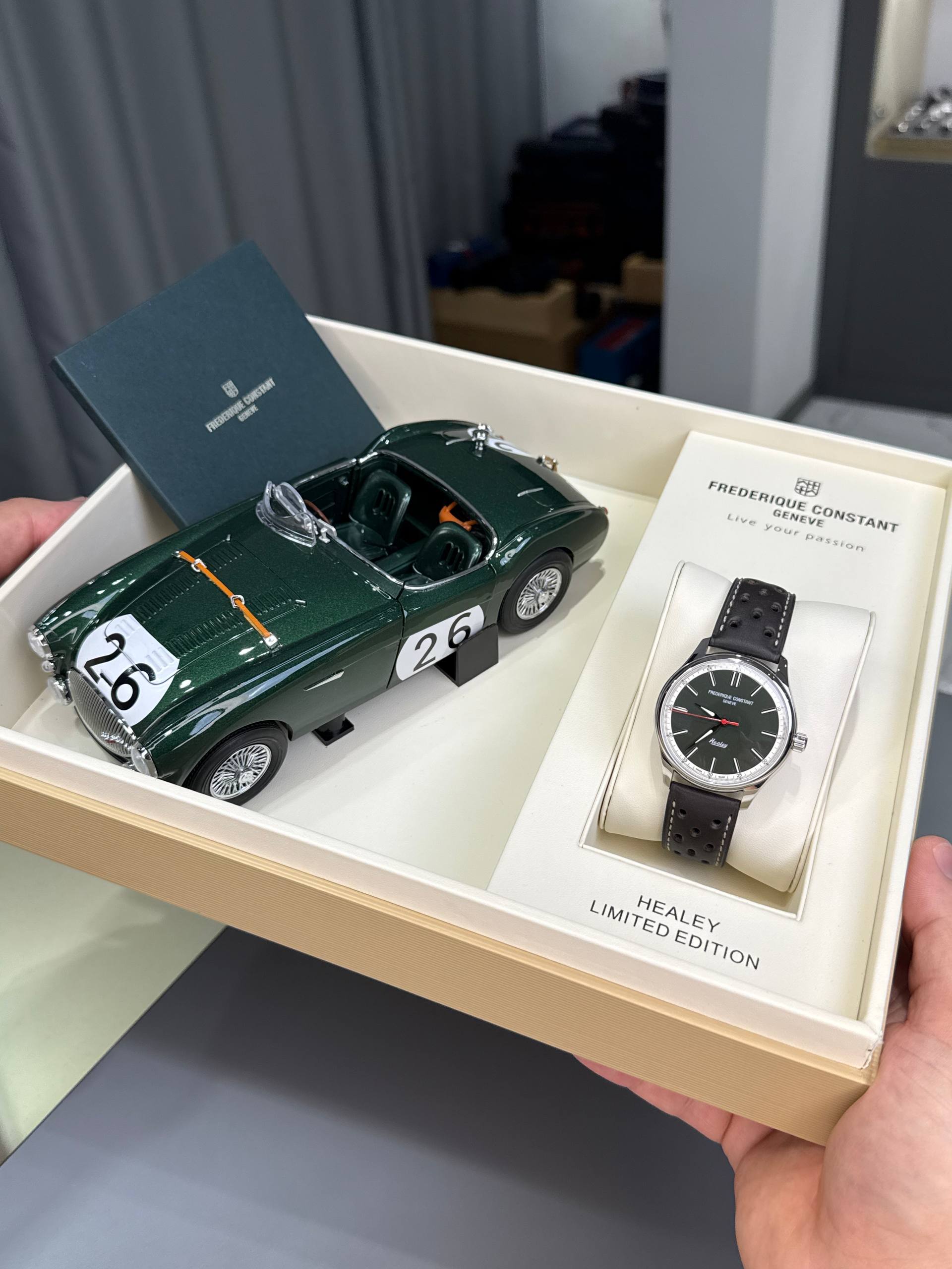 Frederique Constant Healey Limited Edition — изображение 2