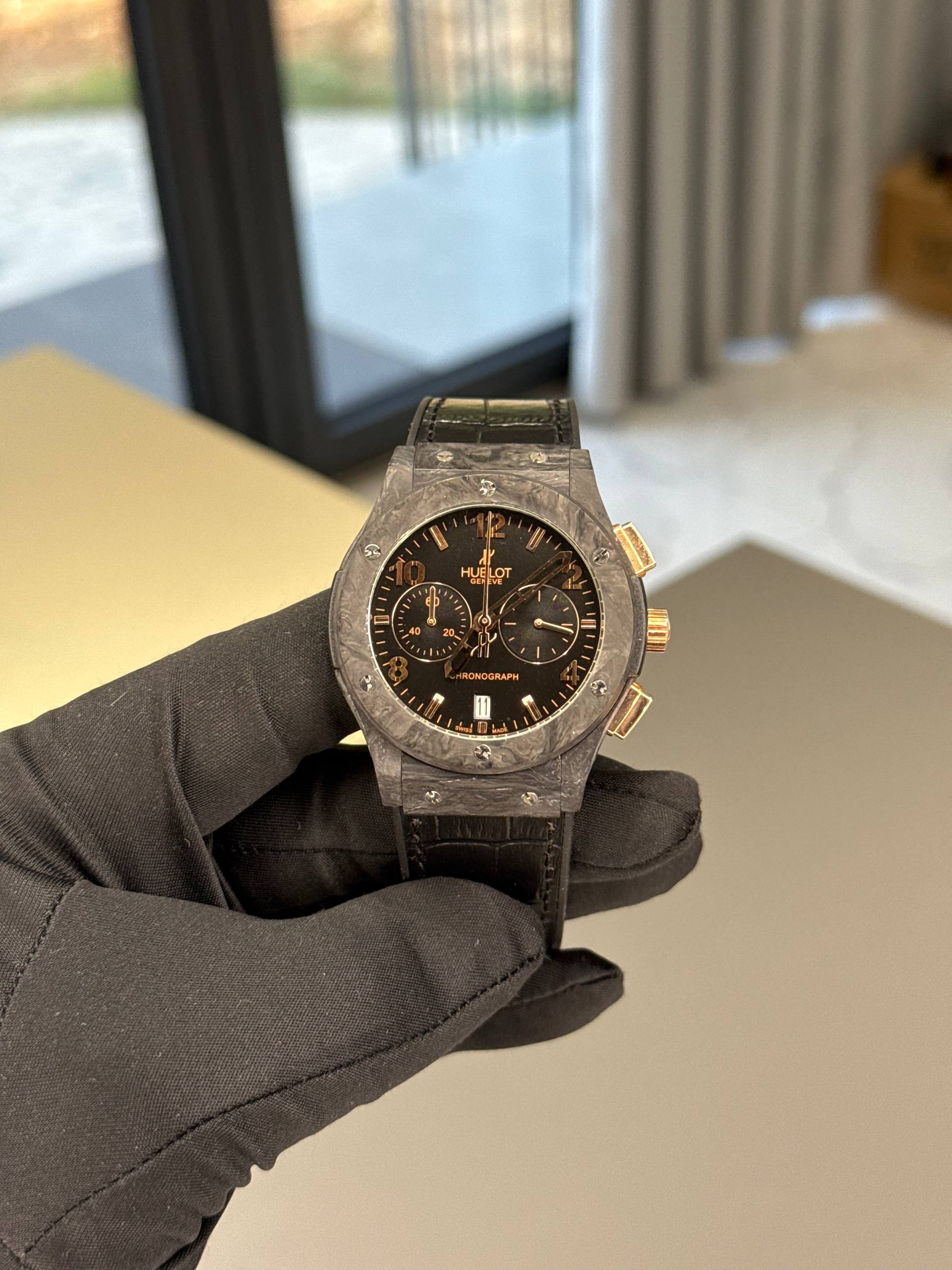 Hublot Chronograph Quartz Carbon