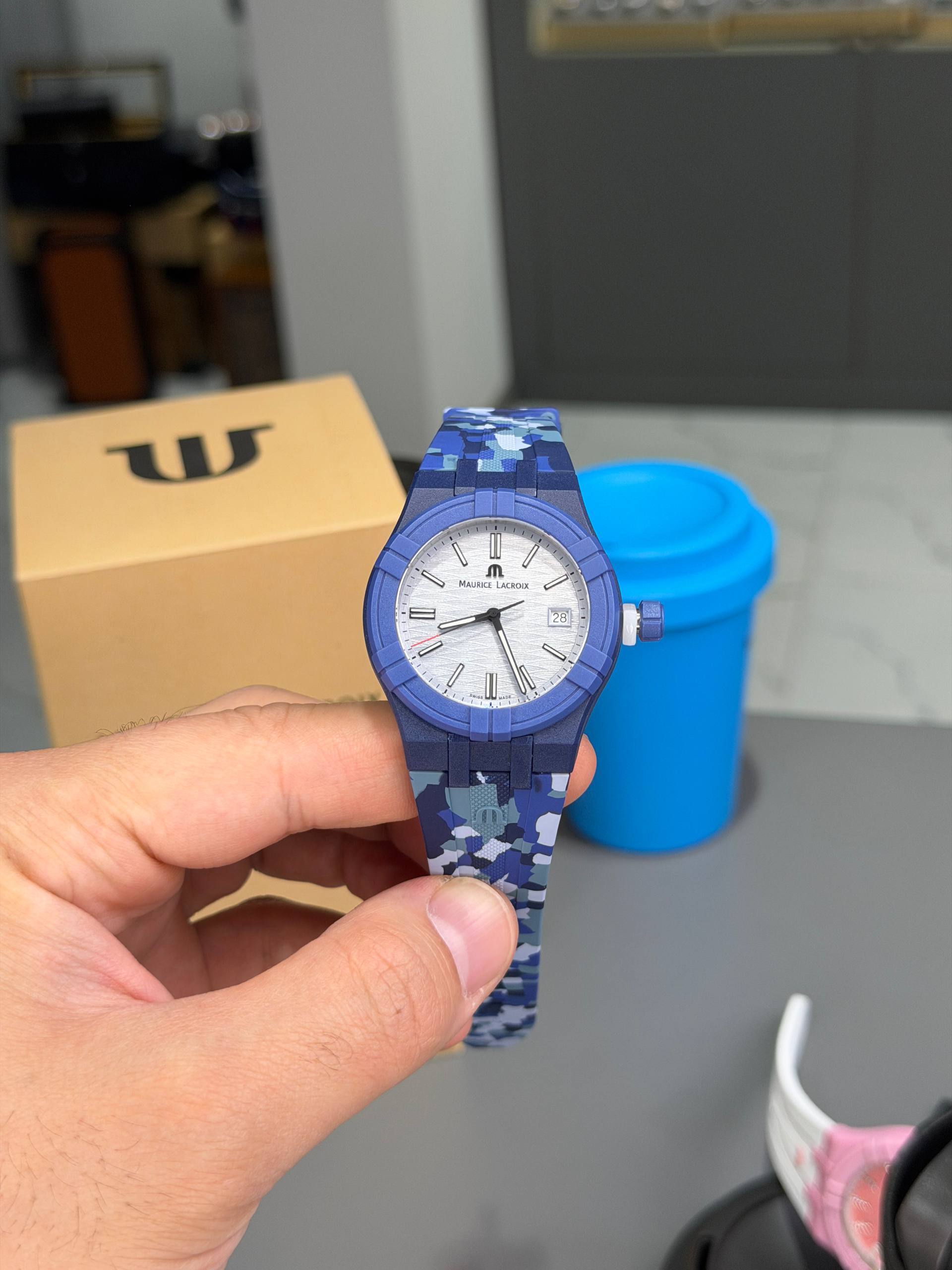 Maurice Lacroix Aikon Tide