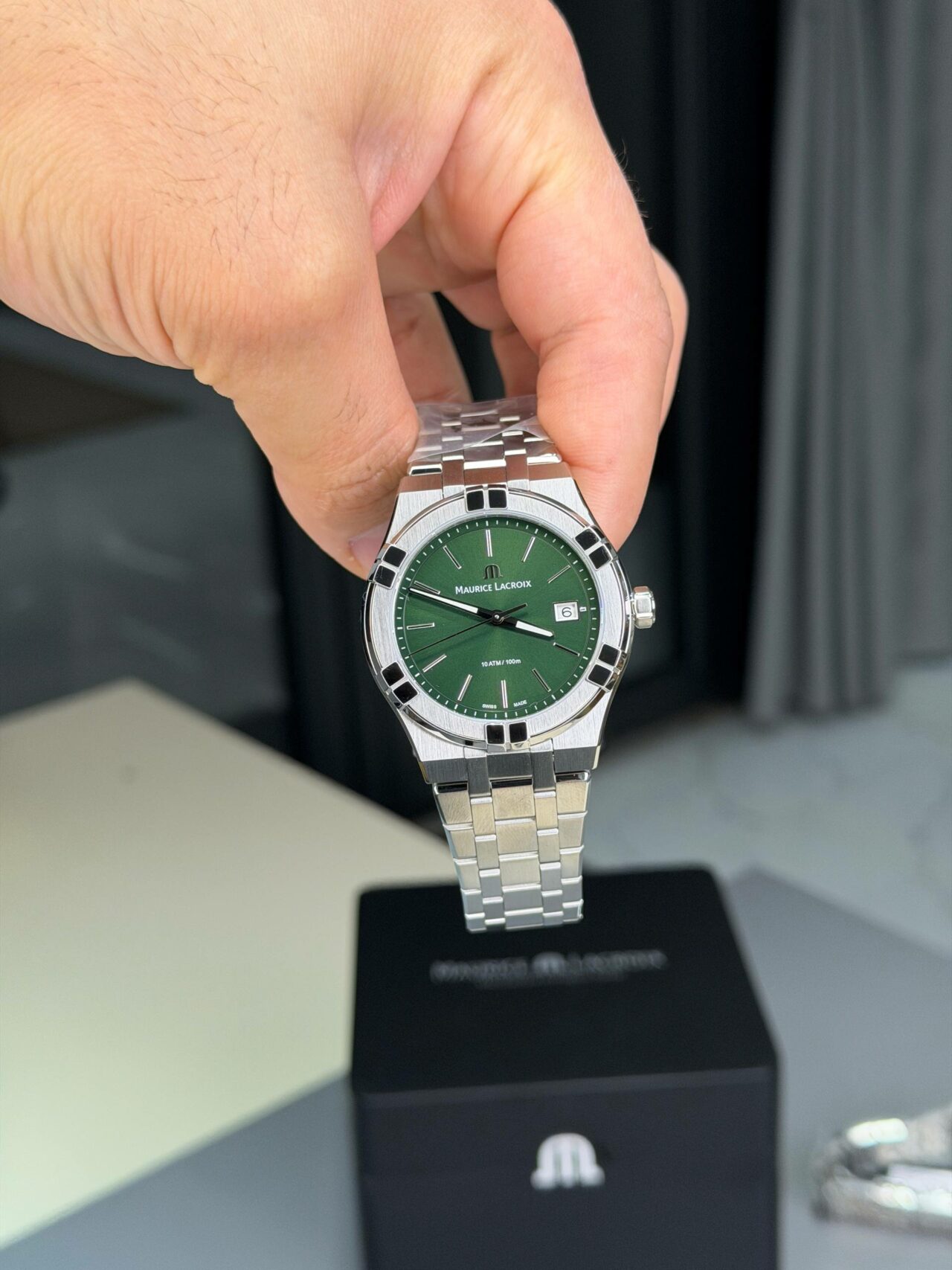 Maurice Lacroix Aikon