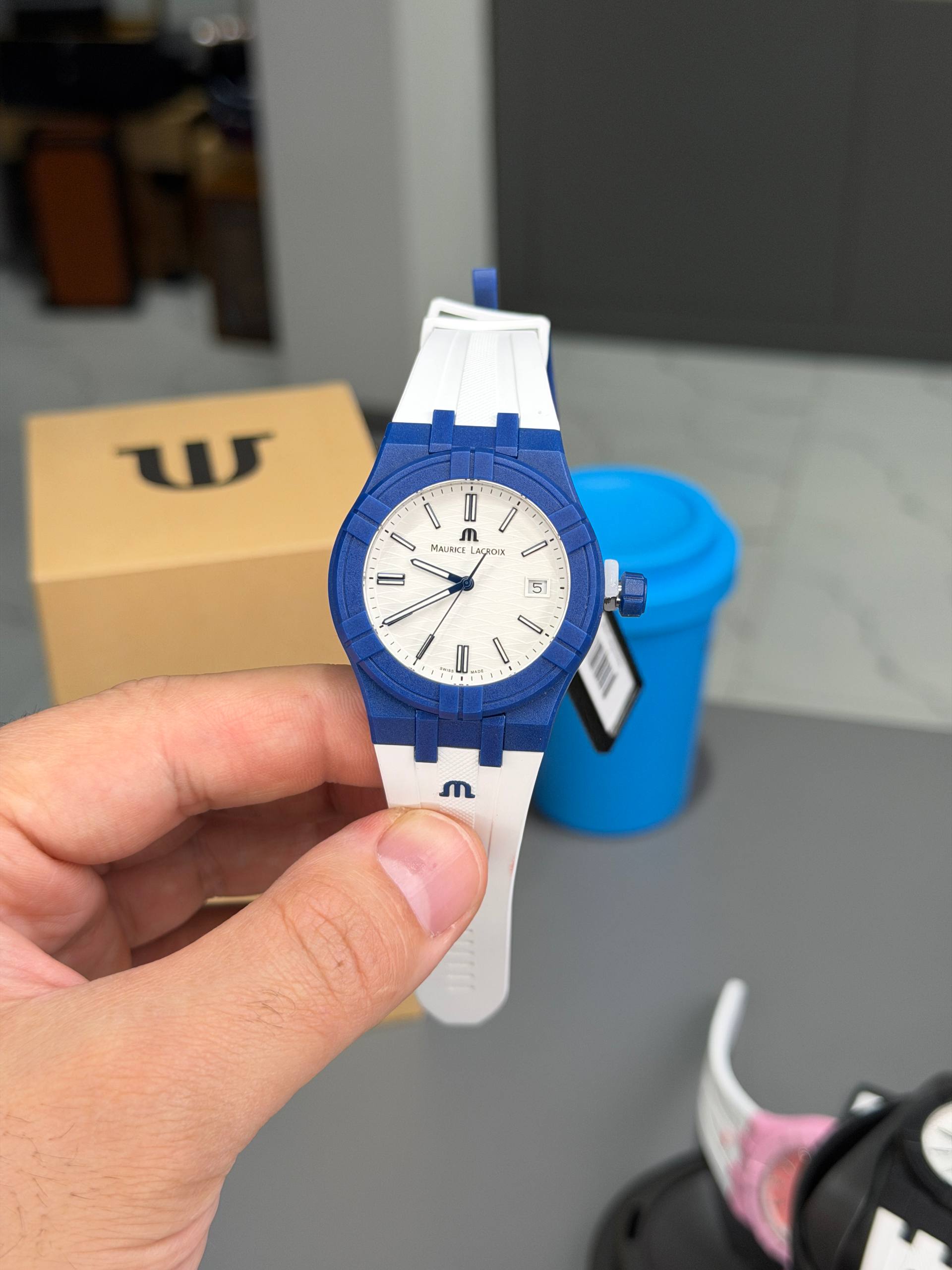 Maurice Lacroix Aikon Tide