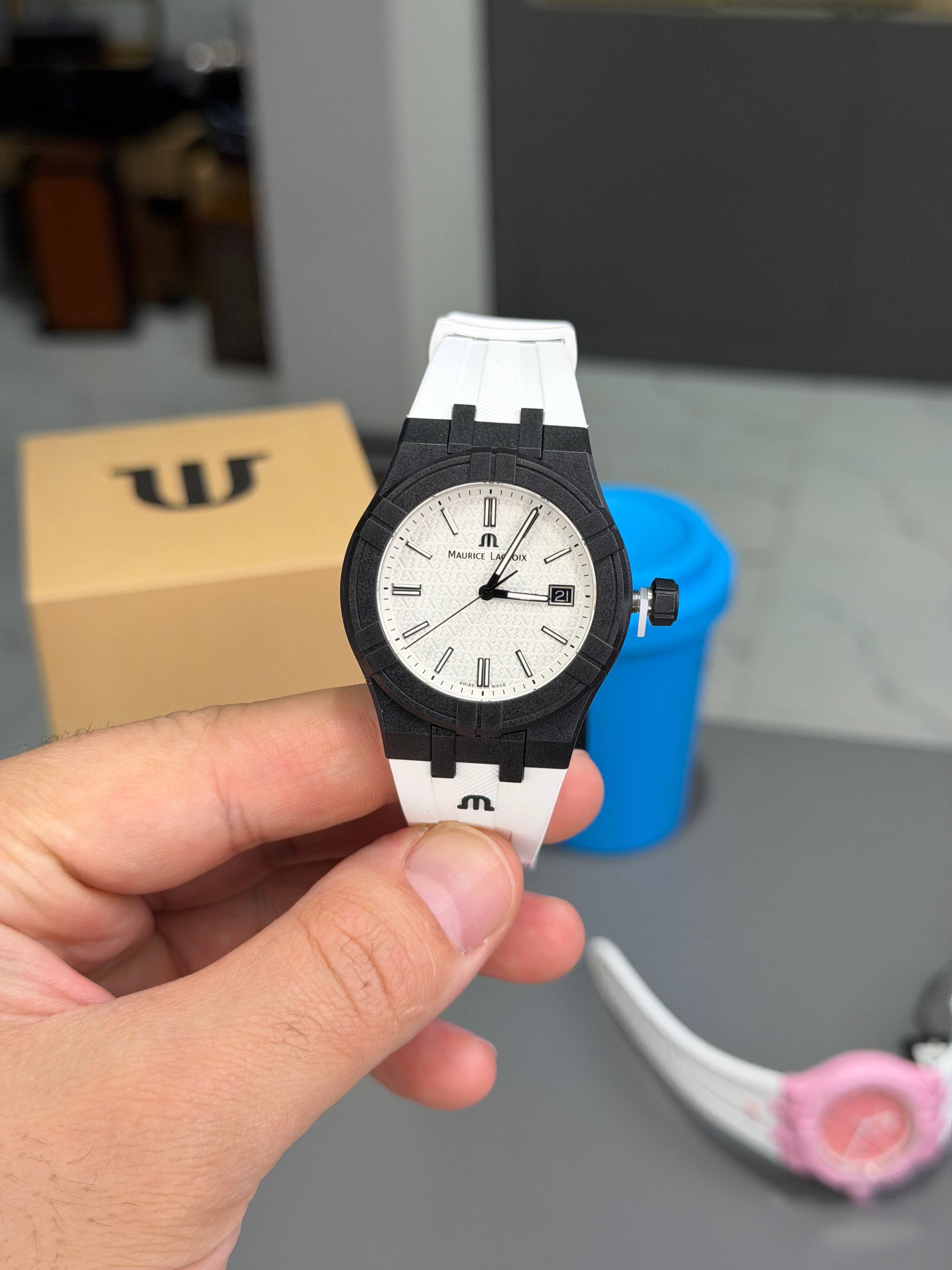 Maurice Lacroix Aikon Tide